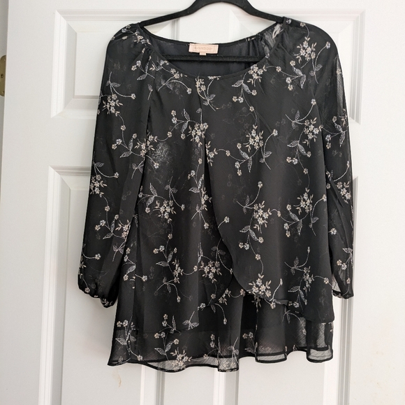 Blousology blouse round neck sheer ish M - Picture 8 of 8